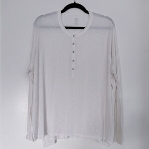 Aerie White Long Sleeves Tee in size medium